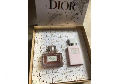 Parfum et lait pour le corps Miss DIOR