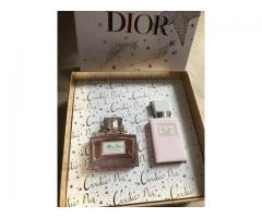 Parfum et lait pour le corps Miss DIOR
