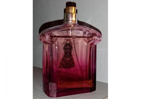 La Petite Robe Noire Guerlain Eau de Parfum légère.