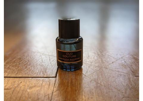 Miniature Oud Couture de Carolina Herrera